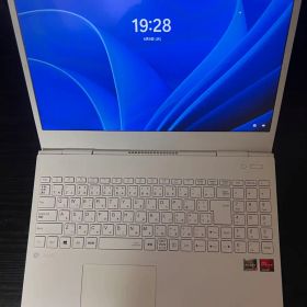 NEC LAVIE N15 Ryzen7 SSD512GB 8GB Win11