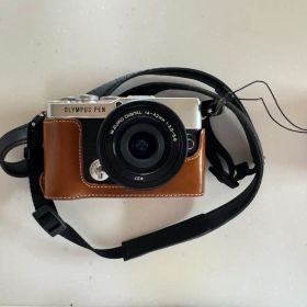 OLYMPUS PEN ミラーレス一眼 本体E-p7