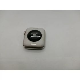 【中古】Apple Apple Watch SE2 40mm GPS スターライトアルミニウムケース/スターライトスポーツバンド (M/L) MXEG3J/A【大須アメ横】保証期間1ヶ月【ランクA】