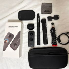 【正規品】 Insta360 ONE X2 本体＋SDカード付き＋アクセサリー類