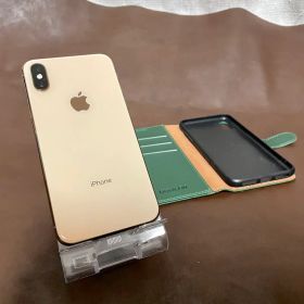 iPhoneXs 64GB 74% simロック解除済(docomo)