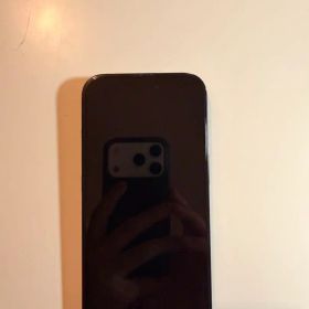 Apple iPhone 16 本体 ブラック simフリー