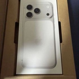 Apple iPhone 17proMax 256GB シルバー SIMフリー