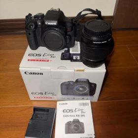 Canon EOS Kiss X8i EF-S 18-55mm Kit