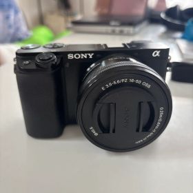 【美品】SONY α6100 本体＋レンズ＋マイクロSDカード付き USモデル