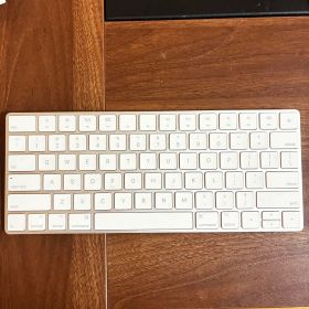 Apple Magic Keyboard US配列 (モデルA1644) 純正