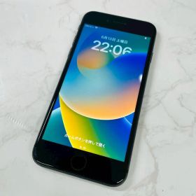 WW2083 iPhone8 64GB MQ782J/A docomo○