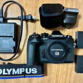 OLYMPUS OM-D E-M1 Mark II 本体