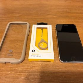 【美品】iPhone SE 第2世代 ホワイト 64GB