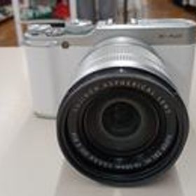 ミラーレス一眼 X-A2 ズームレンズキット FUJIFILM