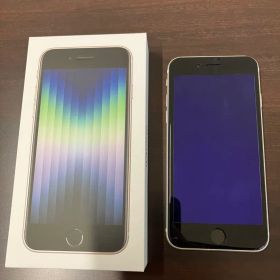 美品 iPhone SE SE3 第3世代 64GB スターライト simフリー