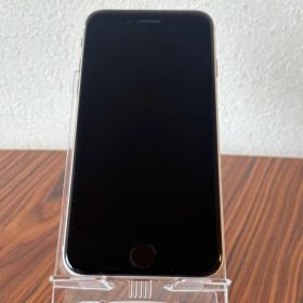 ☆美品☆iPhone SE 第3世代 (SE3) ①