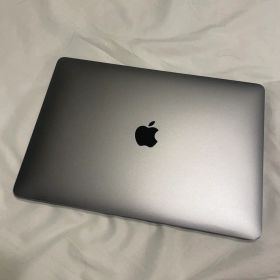 N*o様 MacBook Air M1 / 8GB / 256GB / スペース