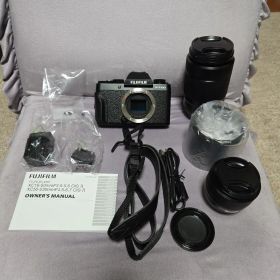 FUJIFILM X-T100 本体 ダブルズームレンズキット ブラック