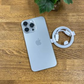新品同様iPhone15ProMax 512GB ナチュラル 国内版SIMフリー送料無料