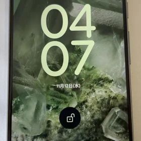 美品Google Pixel 8 128GBヘーゼル