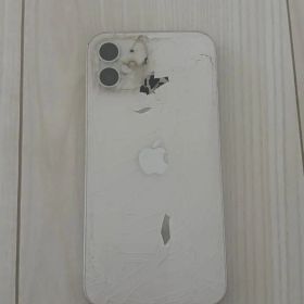 Apple iPhone 12 本体 ホワイト ジャンク品