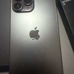 Apple iPhone 13 Pro 本体
