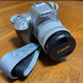 Canon EOS KISS X10 カメラ