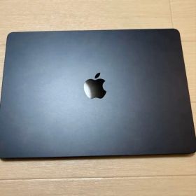 Apple MacBook Air 2022 バッテリー98％