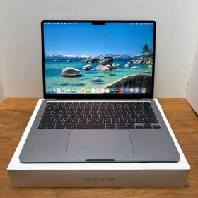 美品❗️MacBook Air 2022 M2チップ スペースグレイ