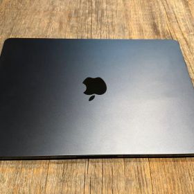 美品 M2 Macbook Air 512GB ミッドナイト