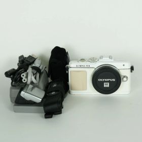 [良品 | シャッター数12,870回] OLYMPUS PEN Lite E-PL7 ボディ ホワイト | マイクロフォーサーズマウント