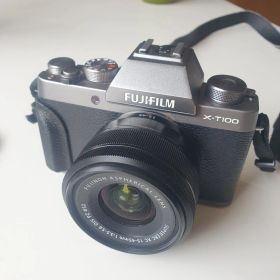 FUJIFILM X-T100 本体 15-45mmレンズキット