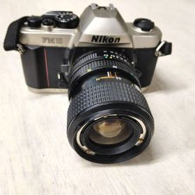 Nikon（ニコン） FM10 フィルムカメラ