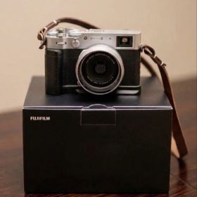 富士フィルム X100V シルバー