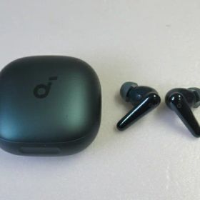 【中古品】ANKER Soundcore Liberty 4 Pro A3954 アンカー ワイヤレスイヤホン ディープグリーン 送料無料！