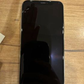 Apple iPhone 11pro 本体 画面割れあり