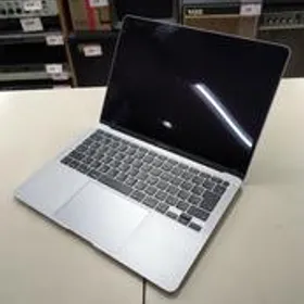 Apple MacBook Air M1 2020 新品¥49,000 中古¥34,000 | 新品・中古の