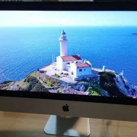 Apple iMac Retina 4K 21.5インチ 2017 i5 8GB