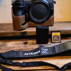Nikon Z6 ミラーレス一眼 本体 バッテリー XQDカード付