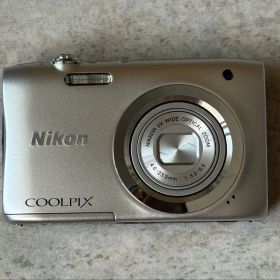 【ジャンク品】Nikon COOLPIX A100 本体 シルバー