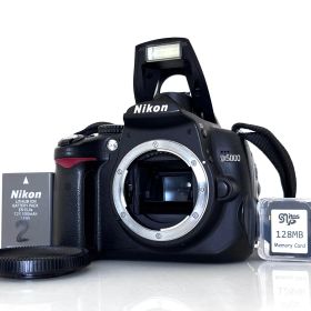 【ニコン】Nikon D5000 デジタルカメラ +バッテリー #T985A