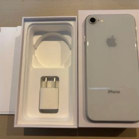 iPhone 8 64GB シルバー SIMフリー バッテリー78％ 動作良好