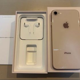 iPhone8 64GB ゴールド SIMフリー バッテリー79％ 動作良好
