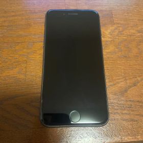 Apple iPhone 8 本体