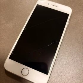 Apple iPhone 8 ホワイト 64GB SIM docomo