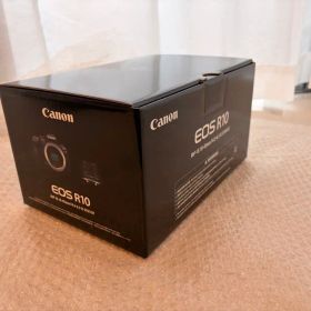 Canon EOS R10 RF-S18-45 レンズキット