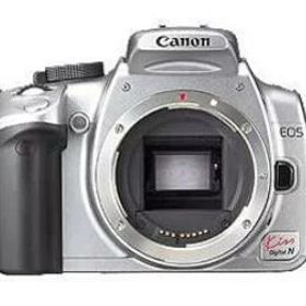 【中古】Canon キヤノン EOS Kiss Digital N ボディ シルバー
