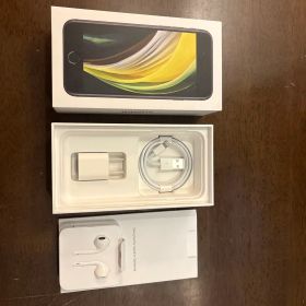 Apple iPhone SE (第2世代) 本体 128GB 付属品全て有り