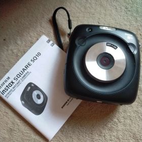 FUJIFILM instax SQUARE SQ10 デジカメ カメラ