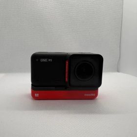 Insta360 ONE RS 本体 4K Boost 動作確認済み 付属品あり