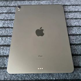 63 iPad Pro 11インチ 1世代 64GB Wi-Fi スペースグレイ