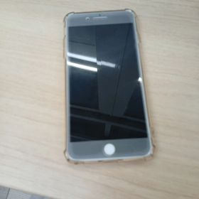 Apple iPhone 8 Plus ゴールド 本体