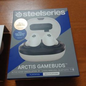 美品 SteelSeries Arctis Gamebuds イヤホン ジャンク