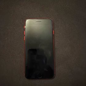 Apple iPhone SE 本体 レッド